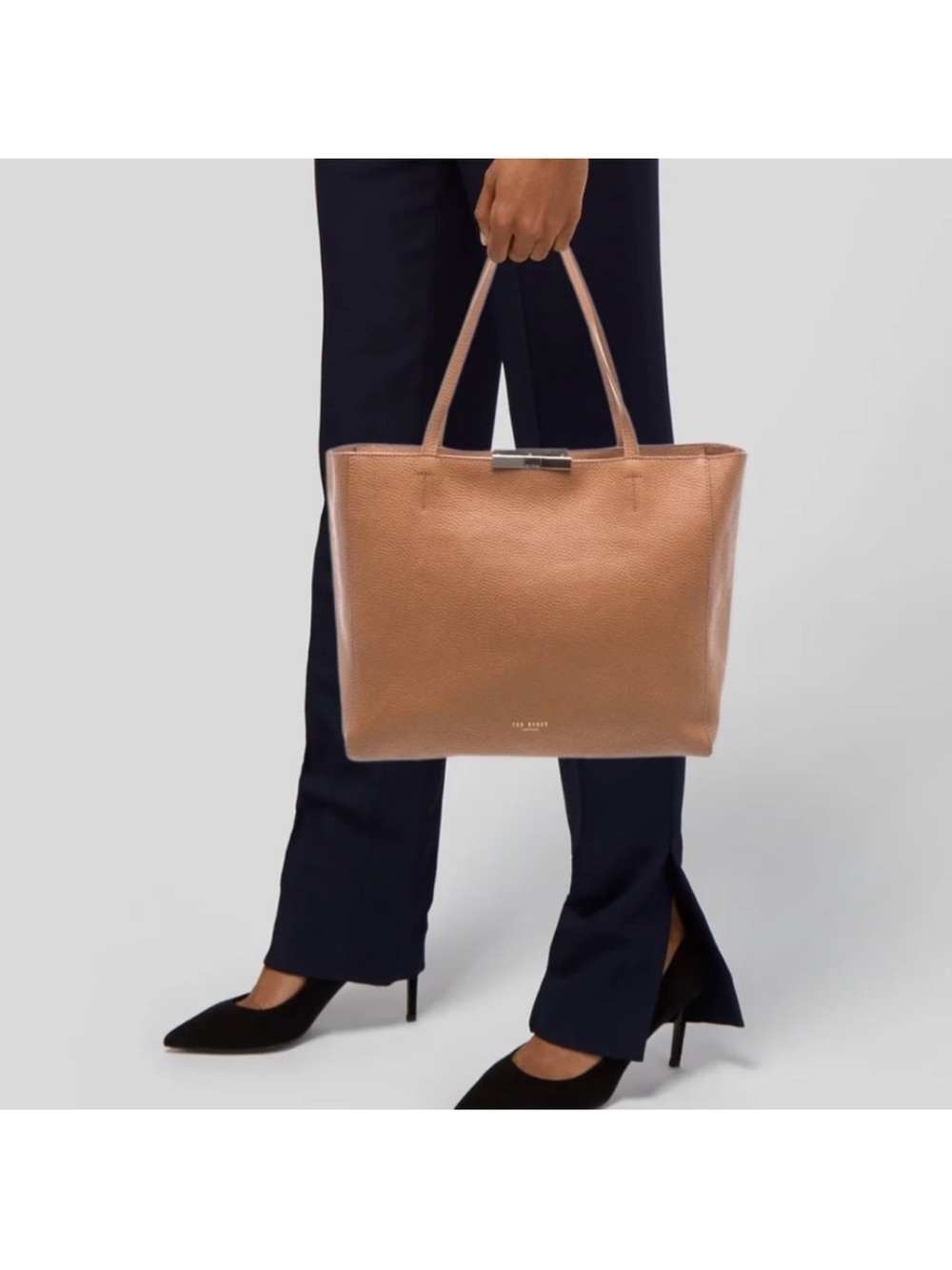 Ted Baker Clarika Pebbled Leather Tote | Designer Shop Bag | Luxury | Everyday - Picture 2 of 9